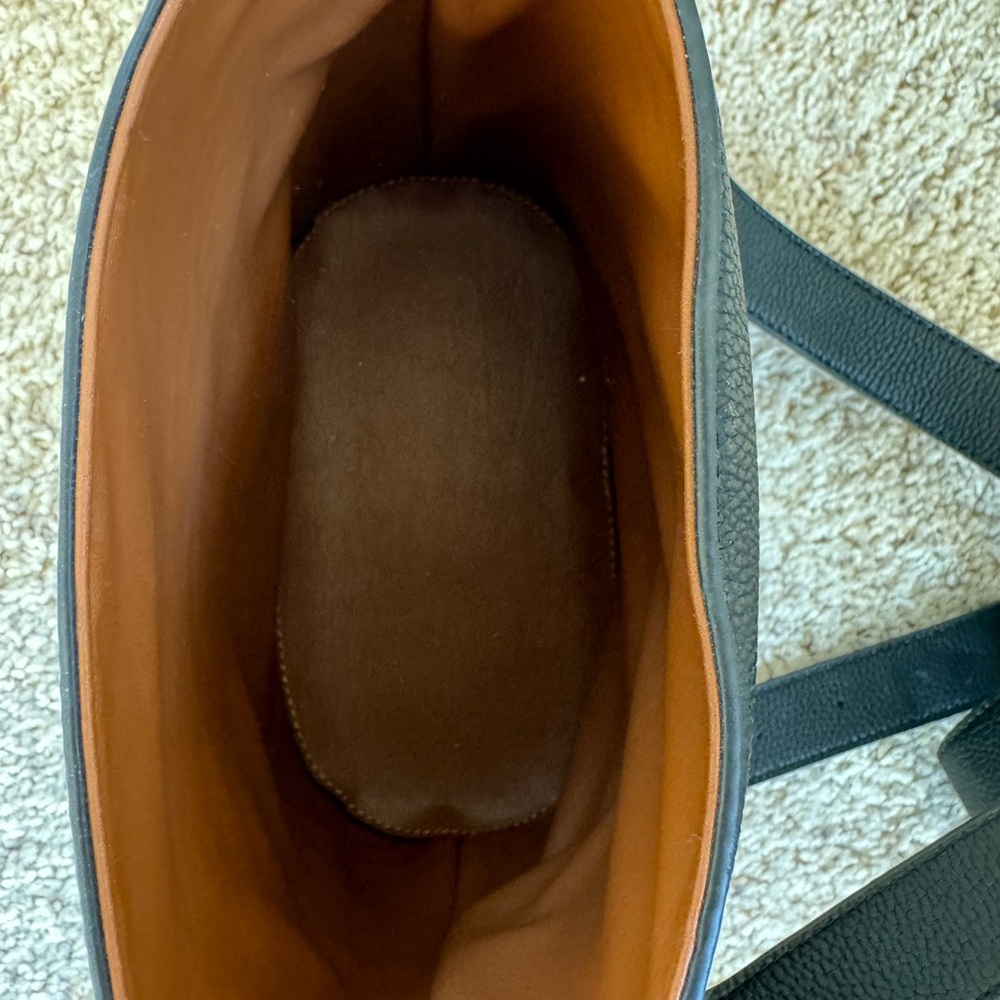 Bucket bag - Picture 9 of 9